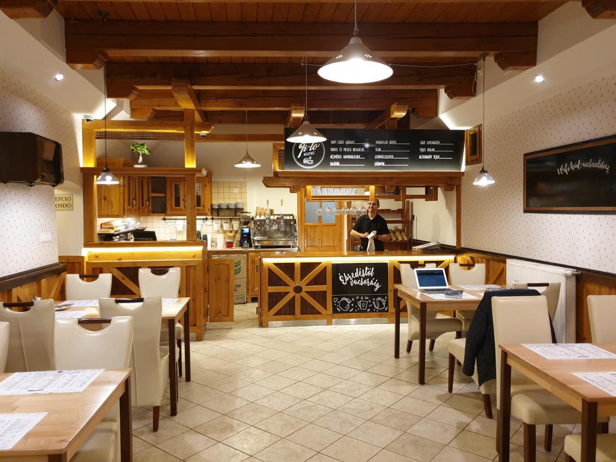 Bed & Breakfast Nadasdi Haz